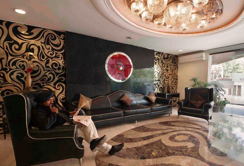 Good Times Hotel Delhi Kültér fotó
